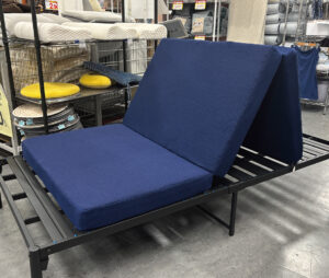 丸洗いできて年越し前に“清潔リセット”年末年始の来客用にもぴったり！洗える極厚10cmマットレスで寝心地アップ！大掃除のついでに“寝具もリフレッシュ”しませんか？今なら歳末大放出！大特価中！