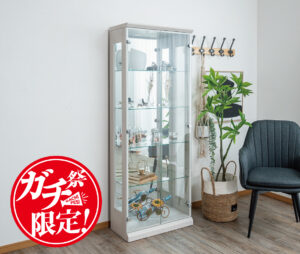 コレクションを魅せる収納に！高さ調整可能！ガラスコレクションケース