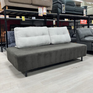 お部屋は狭いけどベッドもソファも欲しい…そんな希望を叶える1台！シングルサイズのマットレスとほぼ同サイズで、コンパクトなのにしっかり使えます♪耐久性のあるポケットコイル仕様で寝心地も安心です◎