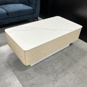 大理石のような柄が高級感のあるテーブル！キズや熱に強いセラミック天板！両サイドに引き出し付きでちょっとした小物を収納できます◎