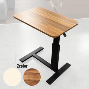 ワンルームでも大活躍！中部店が選んだ“ムダなしテーブル”。高さ調整で、食事も作業もこれ一台！メラミン仕上げで剥がれにくく丈夫です！ソファに差し込んで使用したり、ベットの横においてサイドテーブルとしても活躍！
