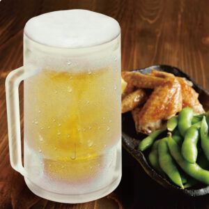 「おかえり～！おうち居酒屋へいらっしゃい！」キンキンに冷えた一杯を楽しめる専用ジョッキが登場。あらかじめ本体を冷凍庫で凍らして好きな飲み物を注ごう！氷を使わないので飲み物が薄まる心配無用。暑い夏は、冷えたドリンクで乾杯を！